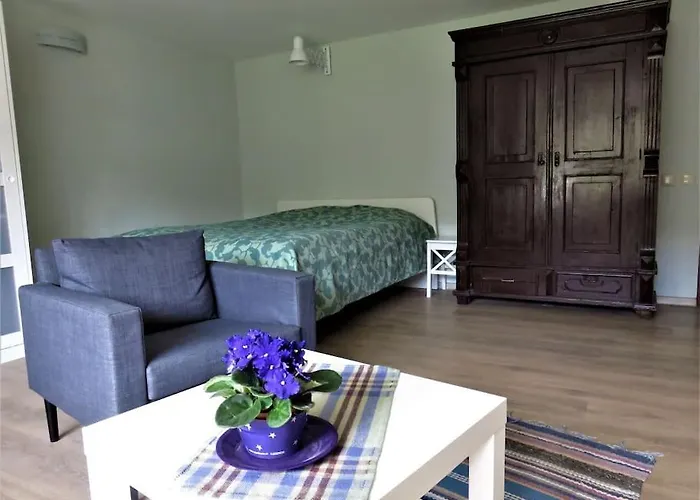 Cozy Near The Airport * ريغا