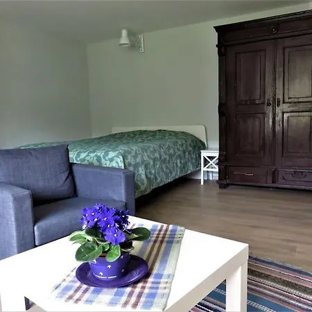 Cozy Near The Airport * リガ